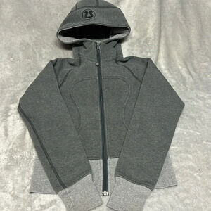 Lululemon - Two-toned Classic Scuba Hoodie. Size 2